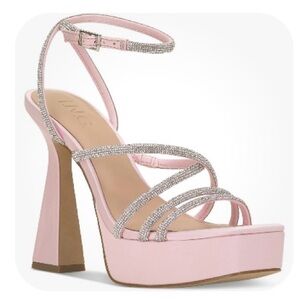 New INC International Concepts sandals size‎ 8.5 light pink rhinestone heels 🩷